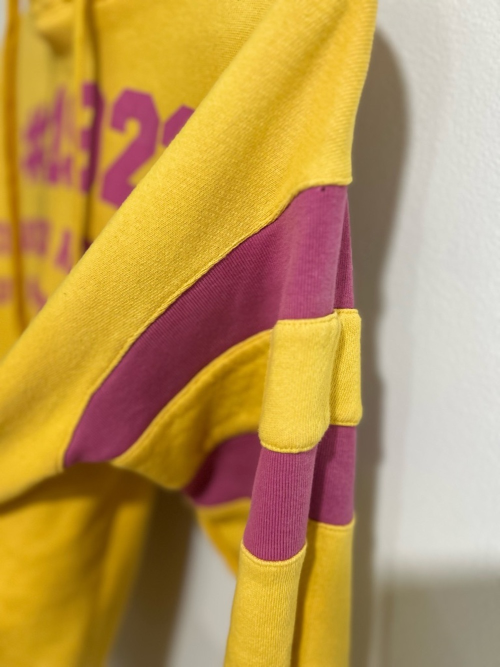 Authentic Gucci “#1921 Snakes Are Nice” Yellow Hoodie Sweatshirt Size M - Picture 5 of 9